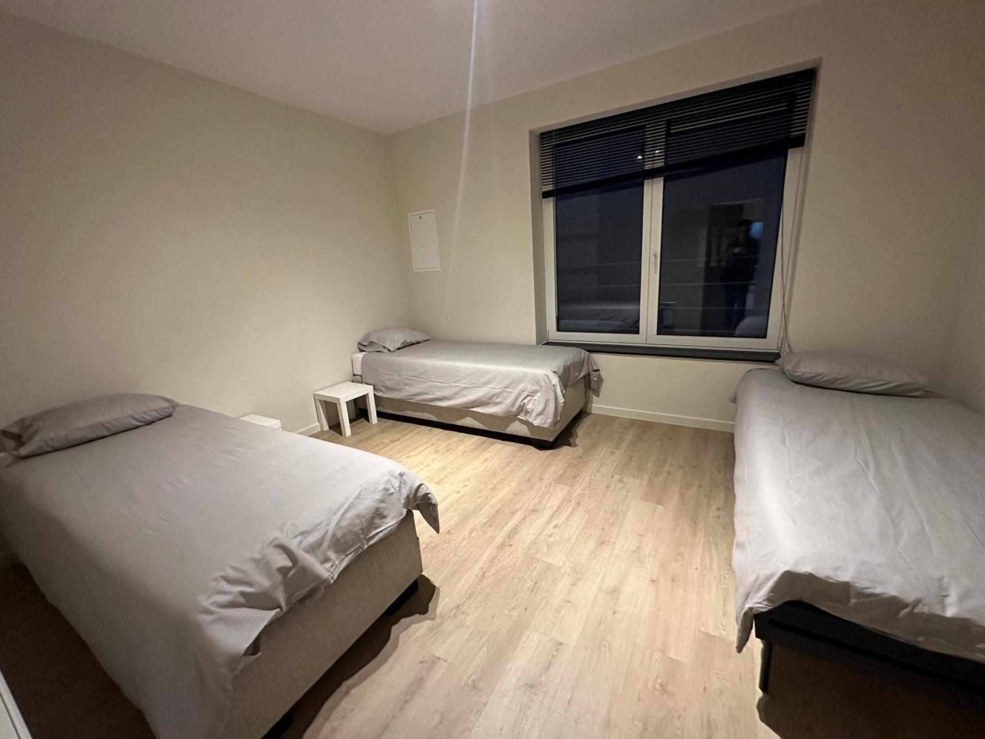 Apartment With Balcony In Brussels Center ภายนอก รูปภาพ