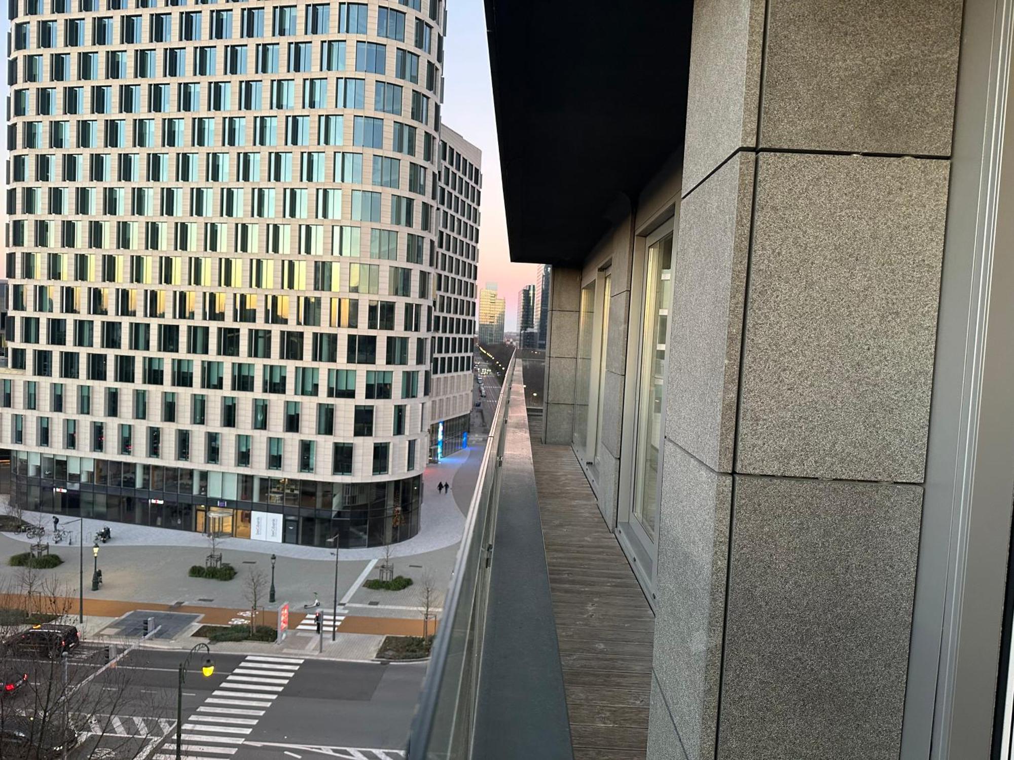 Apartment With Balcony In Brussels Center ภายนอก รูปภาพ